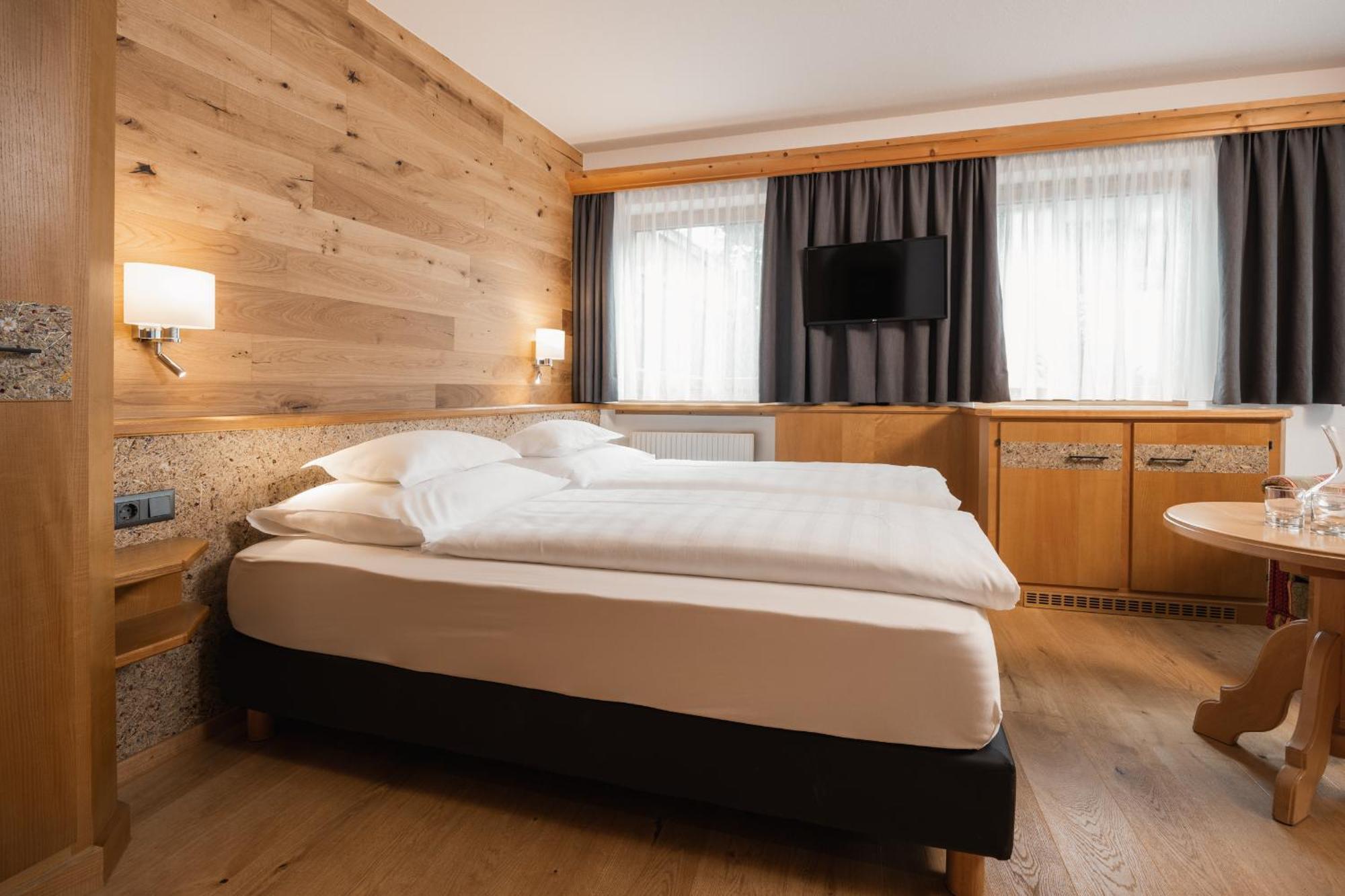 Jochum Hotel Garni فس الغرفة الصورة